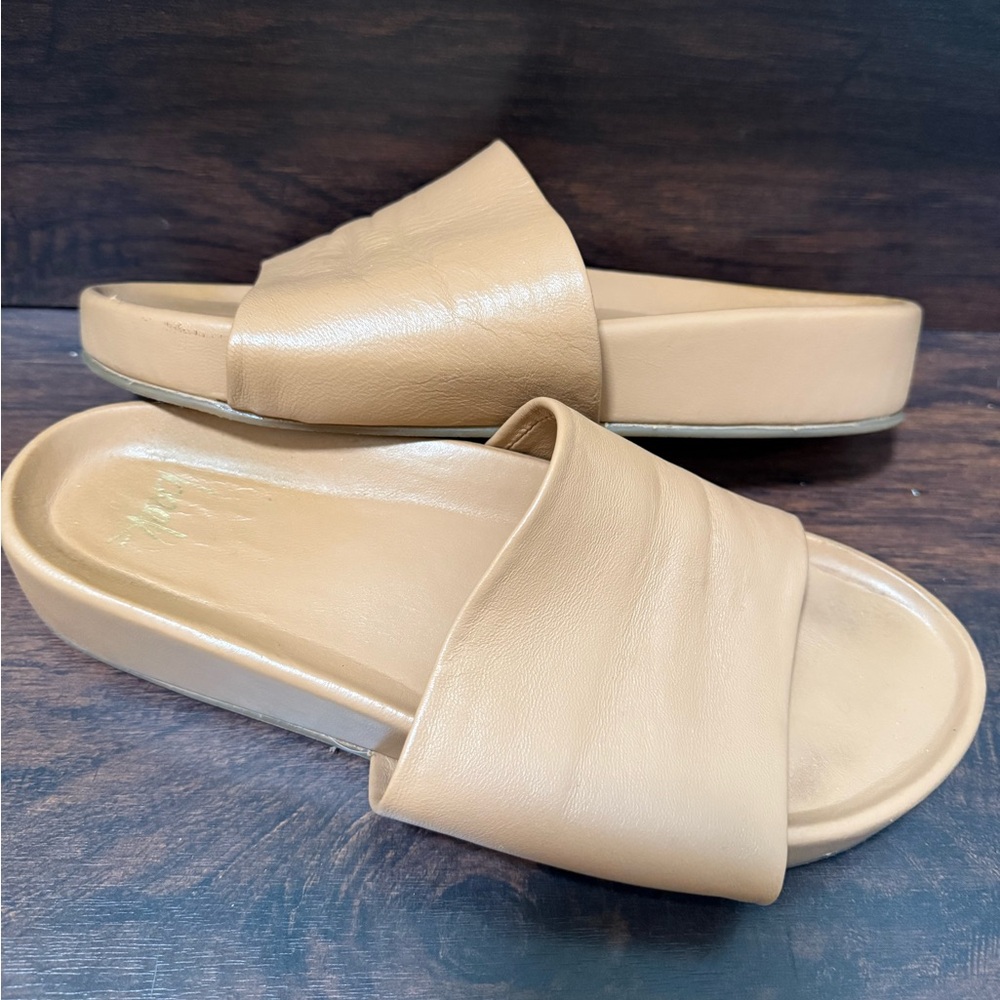 Beek Anthropologie Pelican Leather Platform Flatform Slide Sandals Honey 10